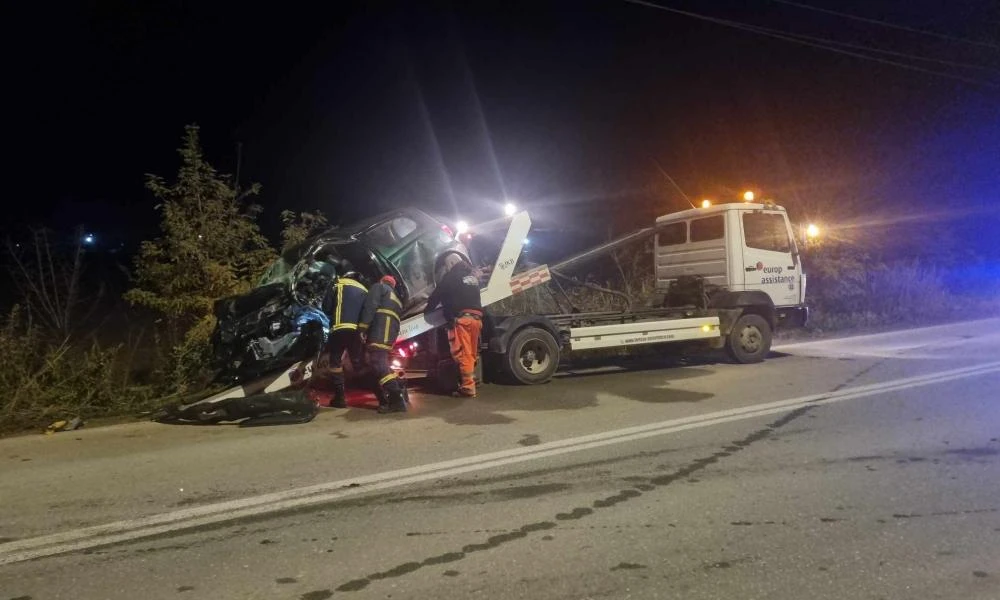 Ένας νεκρός και ένας τραυματίας σε τροχαίο σοκ στην Καβάλα! Έχασε τον έλεγχο του ΙΧ και έπεσε σε χαντάκι